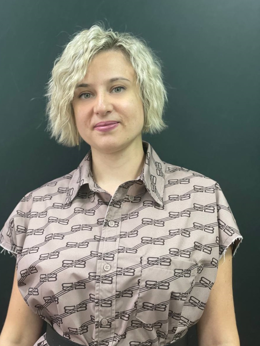 Ксения Васильевна Семенова.